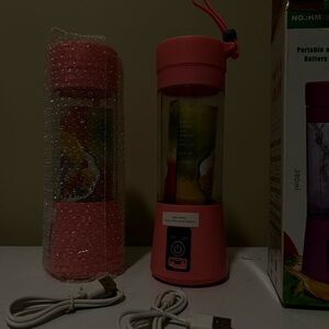 Portable blender